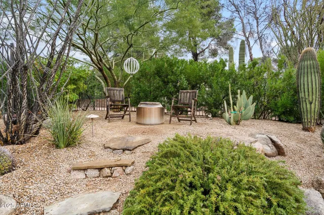 $1,899,000 | 37229 North Winding Wash Trail, Carefree, AZ 85377