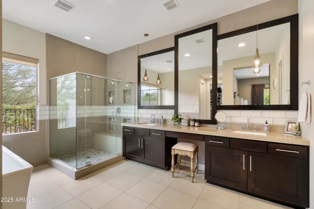 $1,899,000 | 37229 North Winding Wash Trail, Carefree, AZ 85377