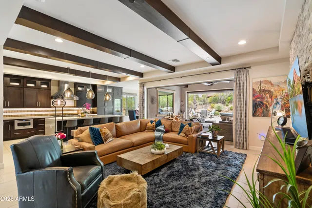 $1,899,000 | 37229 North Winding Wash Trail, Carefree, AZ 85377