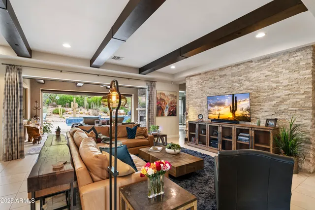 $1,899,000 | 37229 North Winding Wash Trail, Carefree, AZ 85377