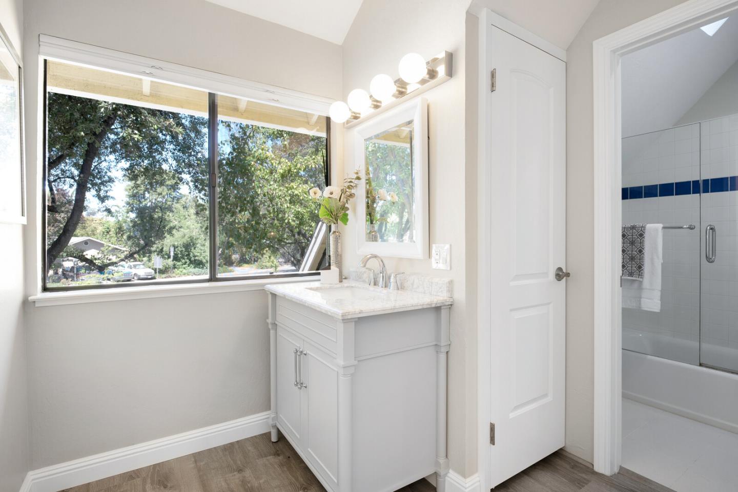 2506 West Middlefield Road Mountain View, CA 94043 - Photo 16 of 29 Gallery Image 16