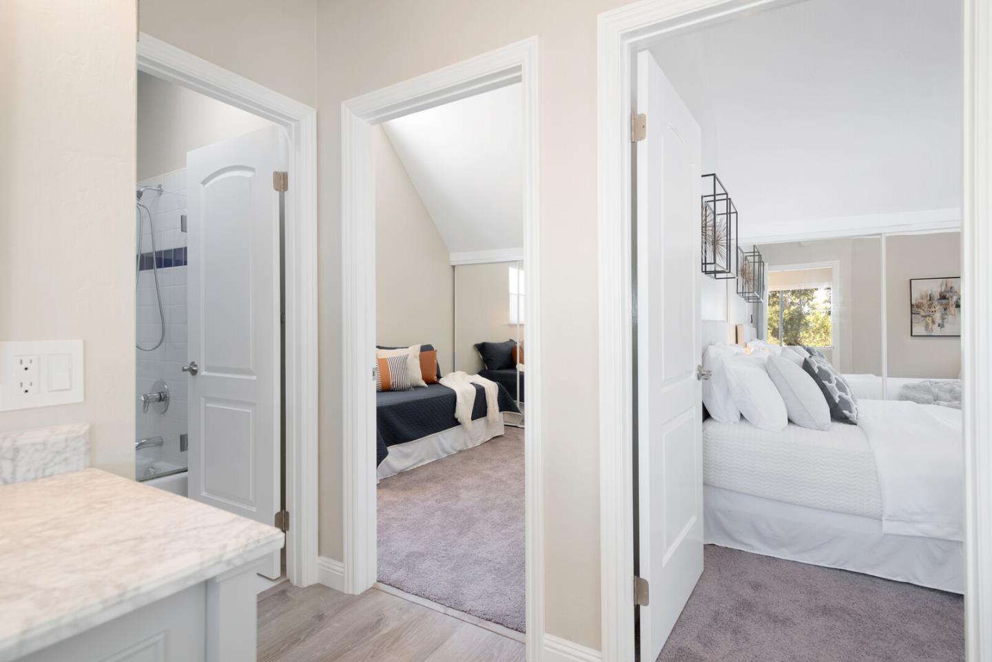 2506 West Middlefield Road Mountain View, CA 94043 - Photo 18 of 29 Gallery Image 18