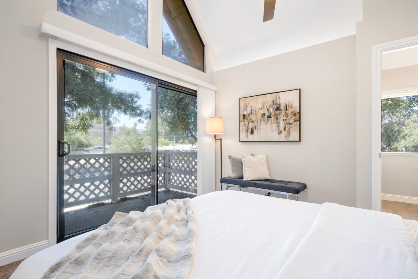 2506 West Middlefield Road Mountain View, CA 94043 - Photo 20 of 29 Gallery Image 20