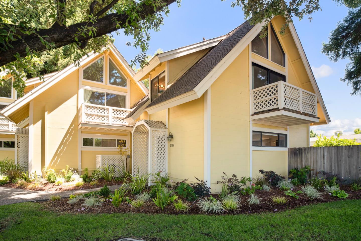 2506 West Middlefield Road Mountain View, CA 94043 - Photo 25 of 29 Gallery Image 25