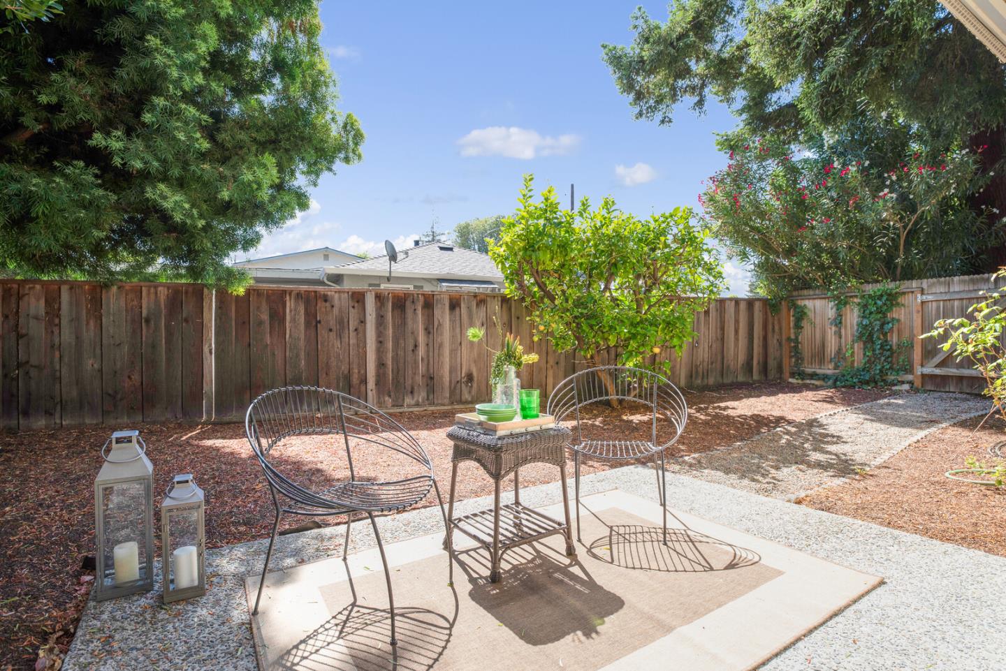 2506 West Middlefield Road Mountain View, CA 94043 - Photo 27 of 29 Gallery Image 27