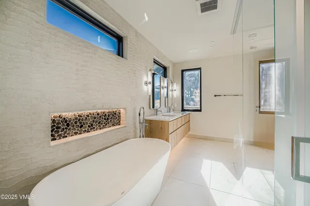 $6,995,000 | 2805 Bald Mountain Road, Unit EAST, Vail, CO 81657