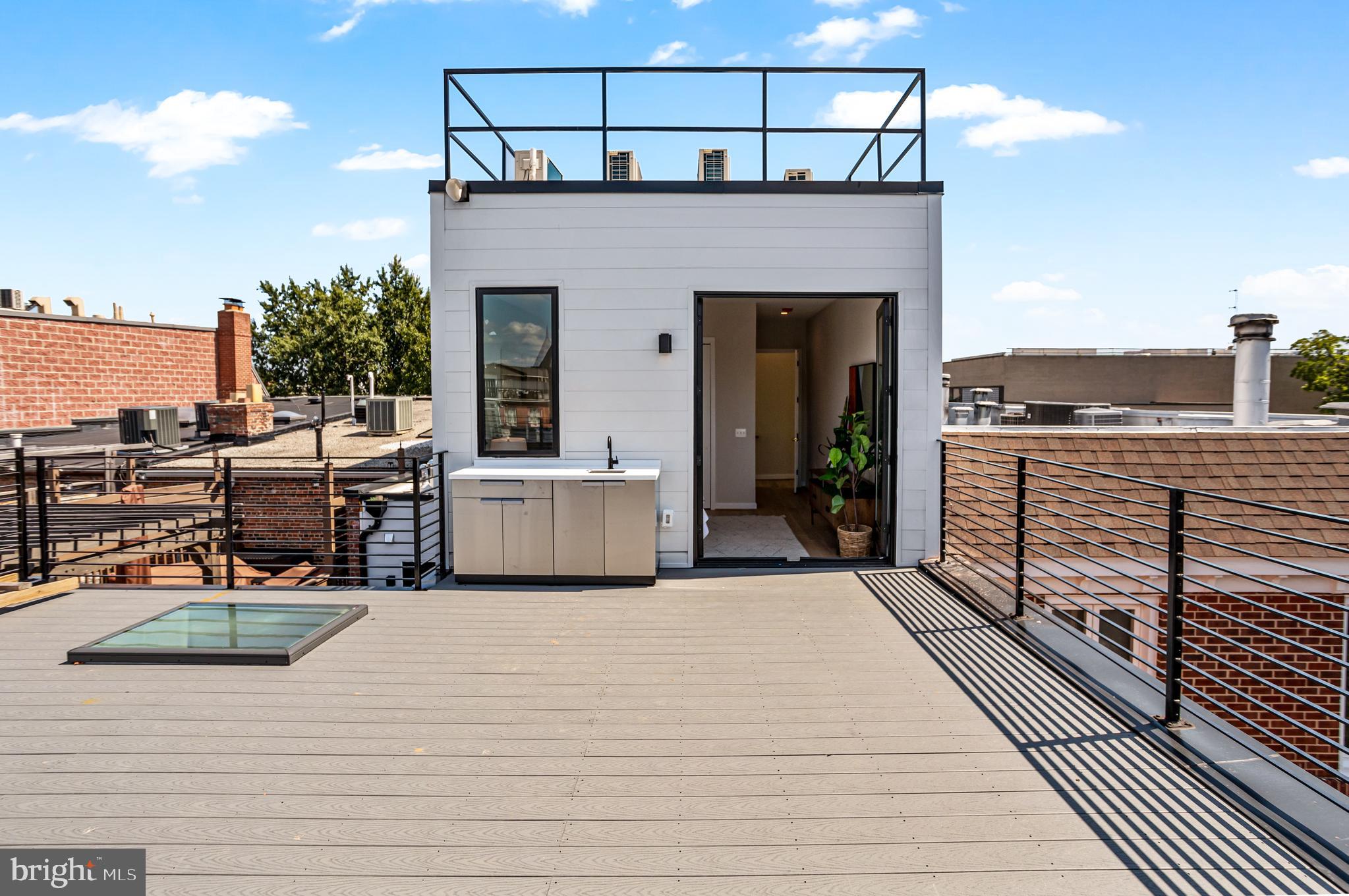 1402 12th Street Northwest, Unit 10 Washington, DC 20005 - Photo 34 of 38