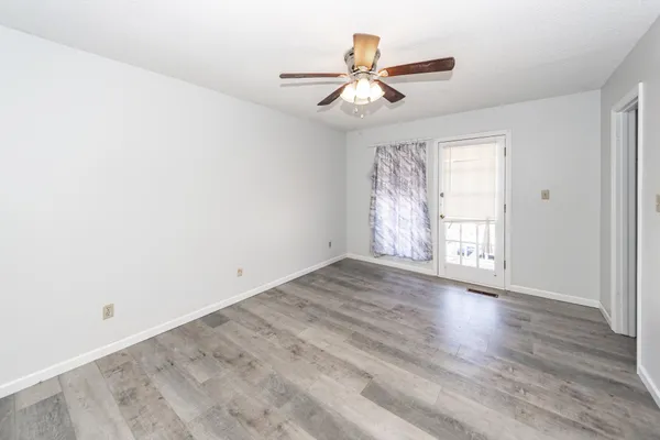 $1,550 | 120 Colonial Court, Summerville, SC 29483