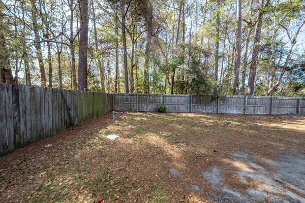 $1,550 | 120 Colonial Court, Summerville, SC 29483
