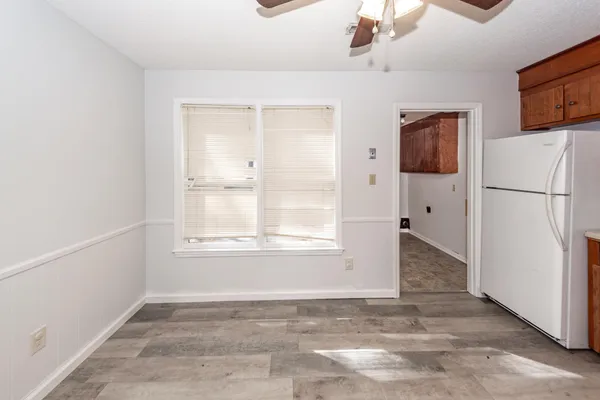 $1,550 | 120 Colonial Court, Summerville, SC 29483