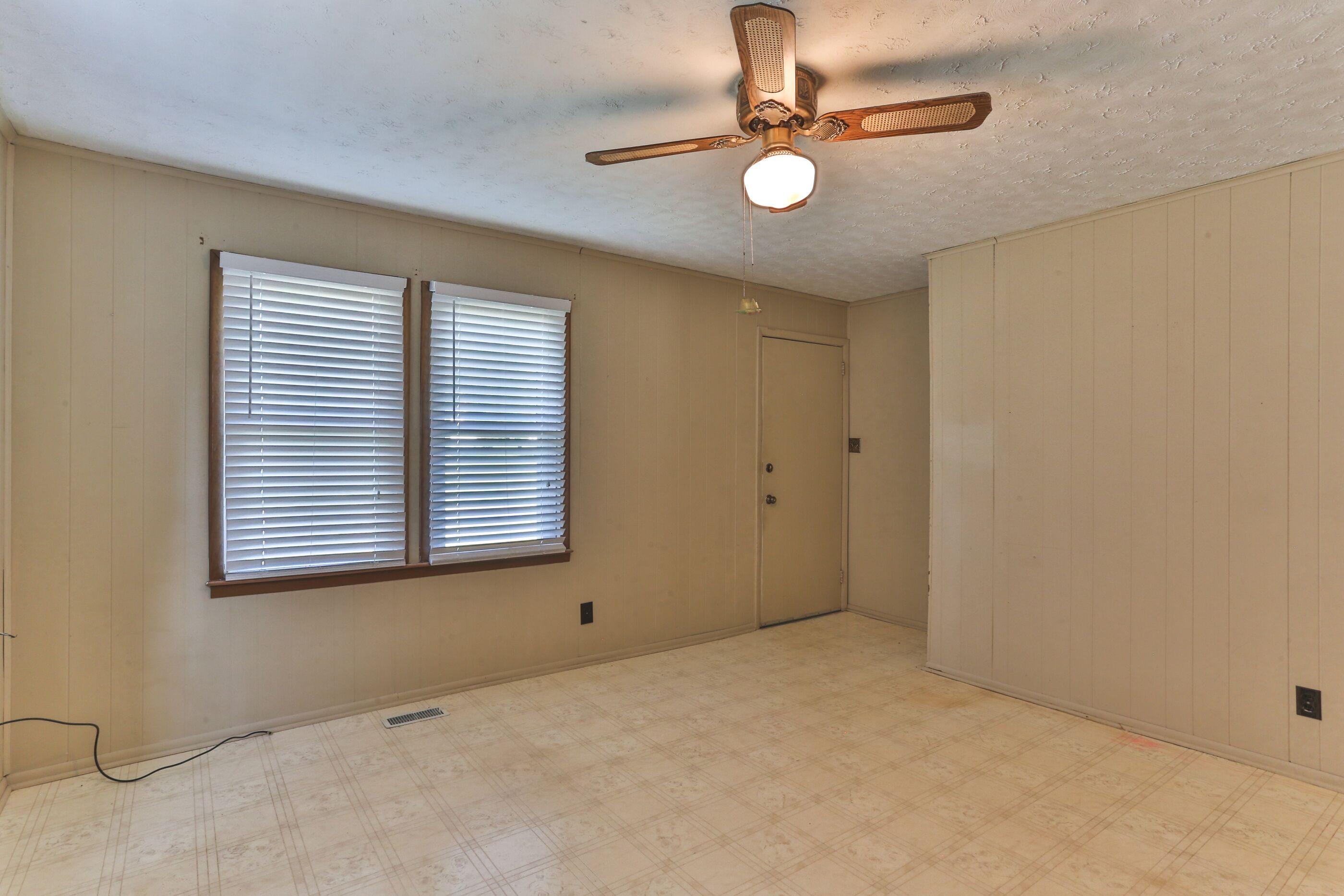 354 Northam Road Rockingham, NC 28379 - Photo 7 of 23 12
