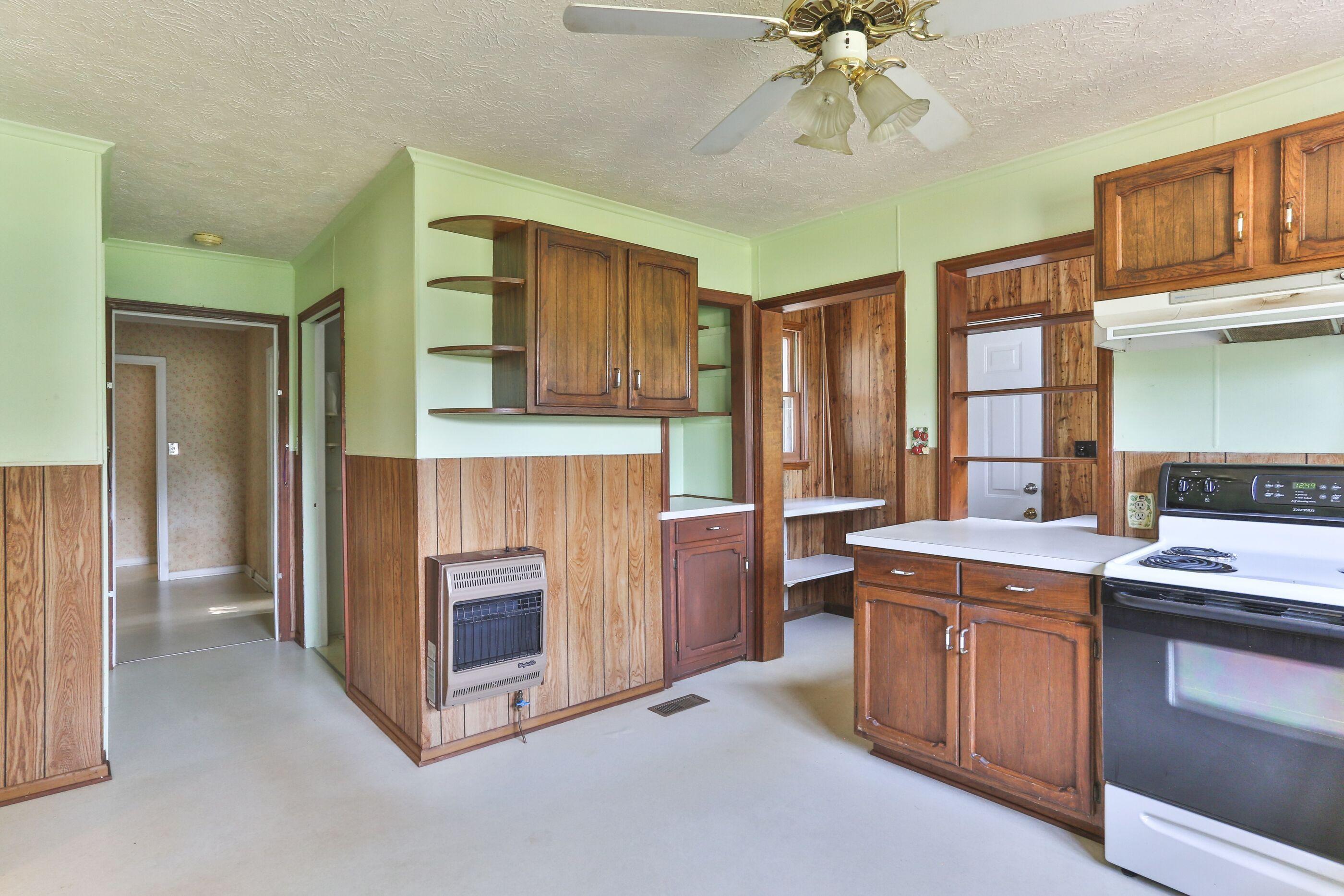 354 Northam Road Rockingham, NC 28379 - Photo 9 of 23 14