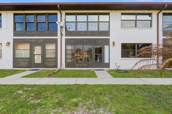 $160,000 | 2903 Granada Court, Unit 2903, Lake Wales, FL 33898
