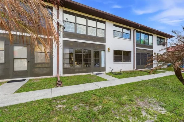 $160,000 | 2903 Granada Court, Unit 2903, Lake Wales, FL 33898