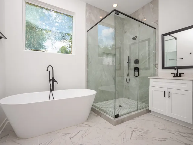 $400,000 | 6 Gavin Place, Taylors, SC 29687