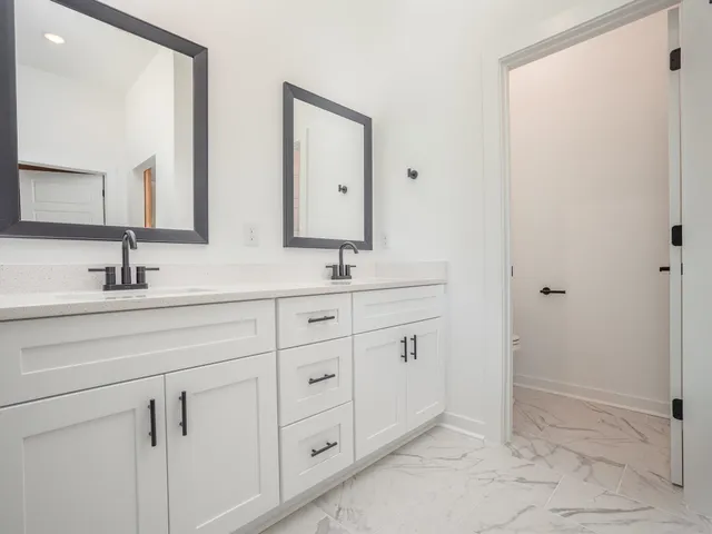 $400,000 | 6 Gavin Place, Taylors, SC 29687