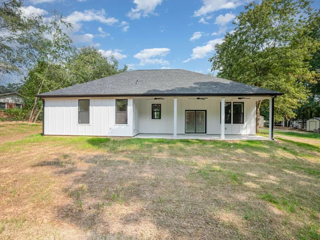 $400,000 | 6 Gavin Place, Taylors, SC 29687