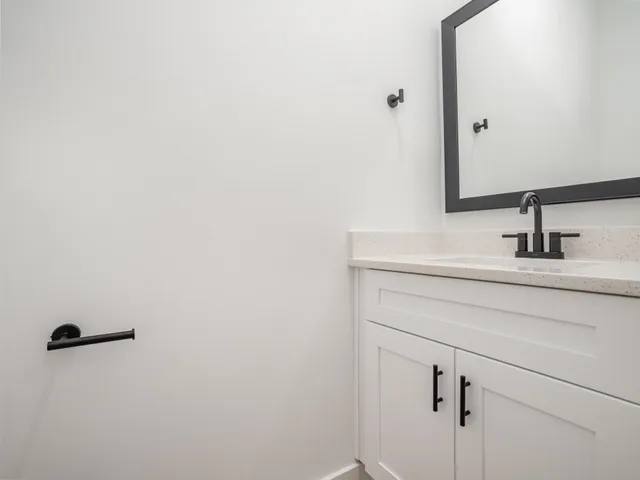 $400,000 | 6 Gavin Place, Taylors, SC 29687