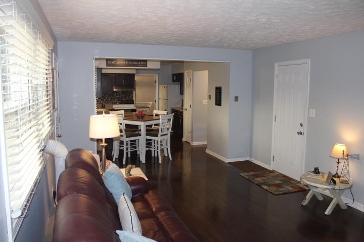 14445 North County Road Albany, IN 47320 - Photo 8 of 27