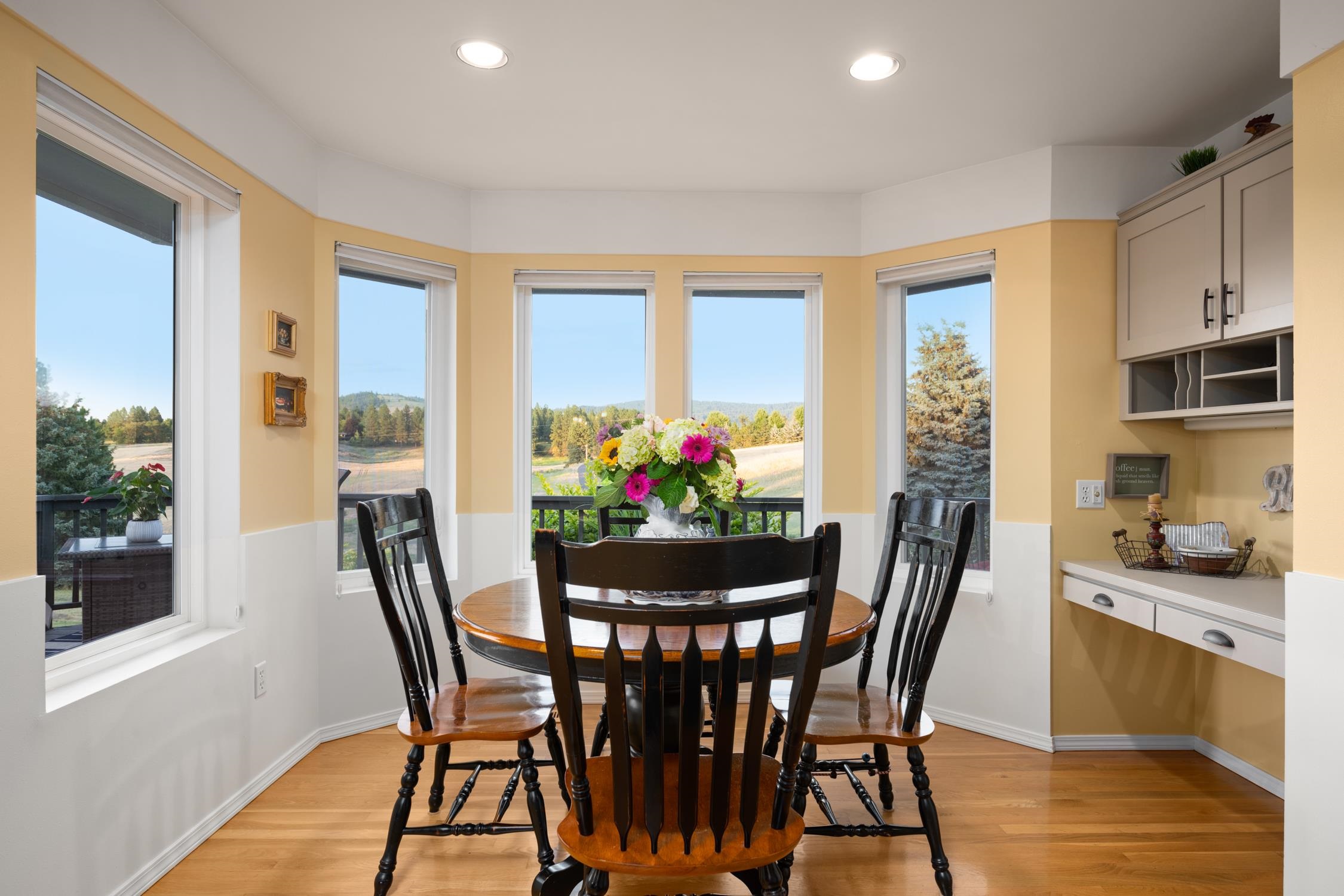 7404 South Regal Road Spokane, WA 99223 - Photo 30 of 35
