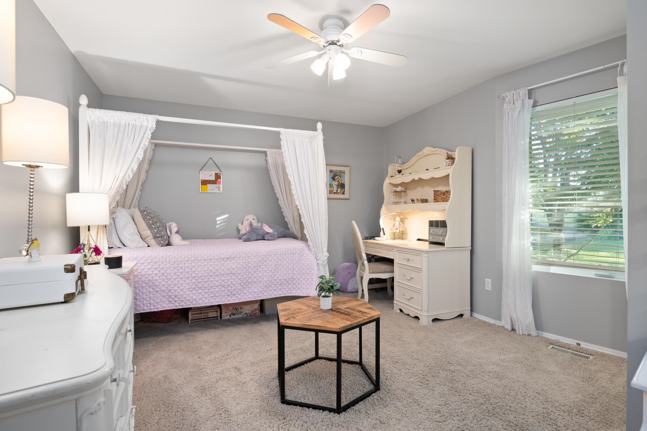 7404 South Regal Road Spokane, WA 99223 - Photo 32 of 35