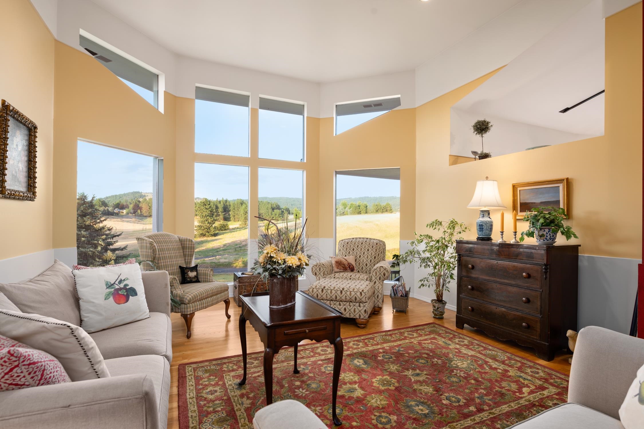 7404 South Regal Road Spokane, WA 99223 - Photo 9 of 35