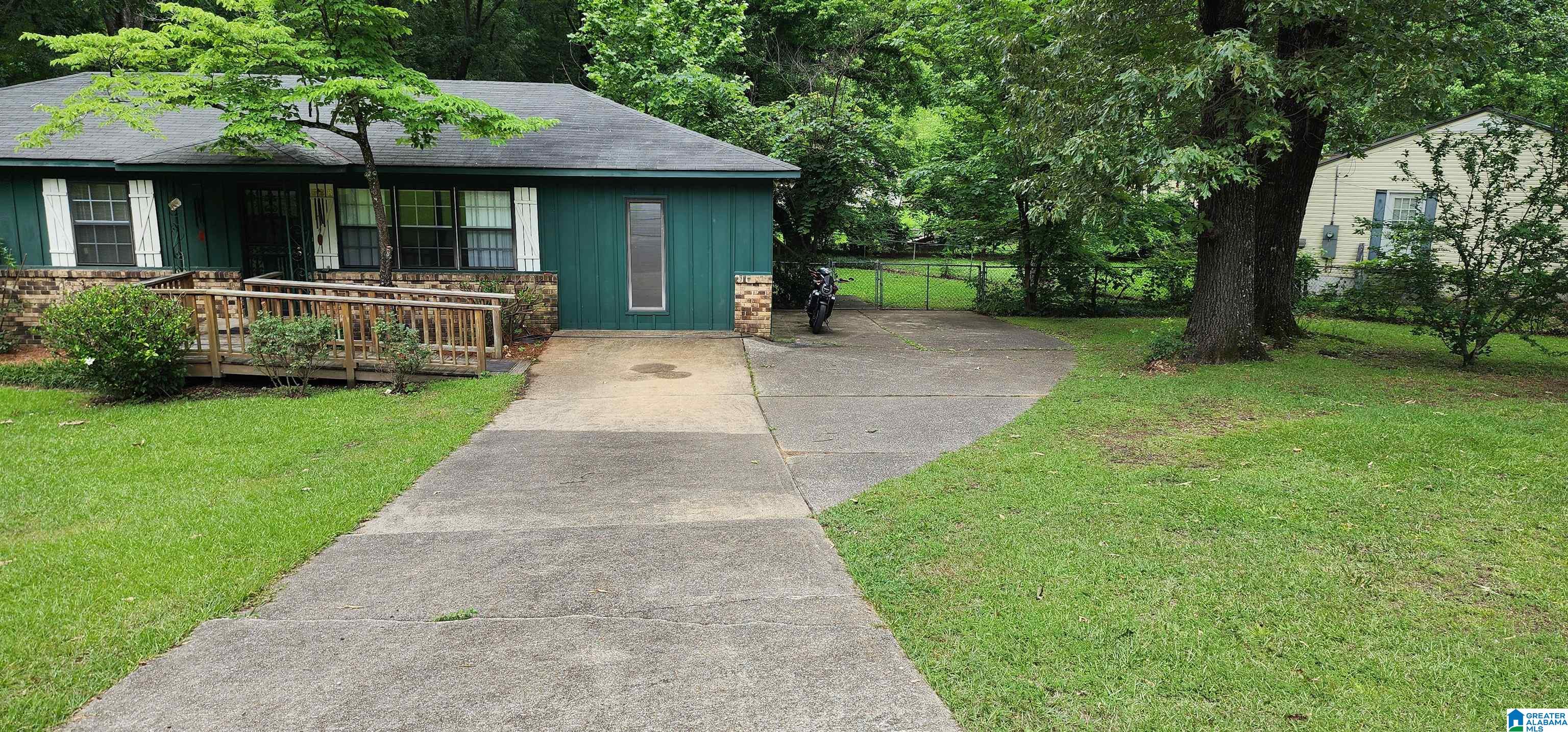 328 Tupelo Road Birmingham, AL 35215 - Photo 16 of 22