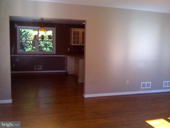 200 East Ridgely Road Lutherville-Timonium, MD 21093 - Photo 4 of 27 Looking into Dining Room