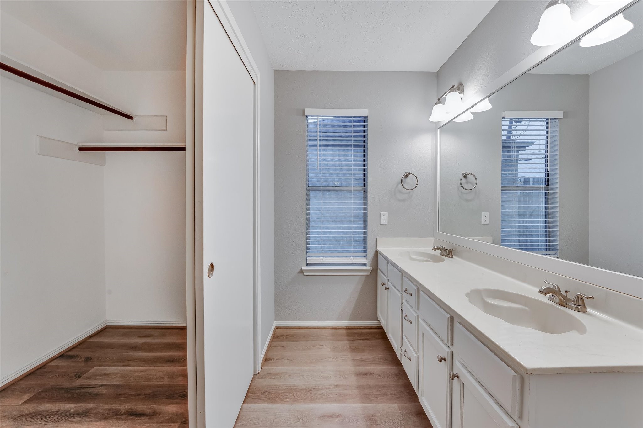 9407 Stockwell Street Houston, TX 77083 - Photo 19 of 29