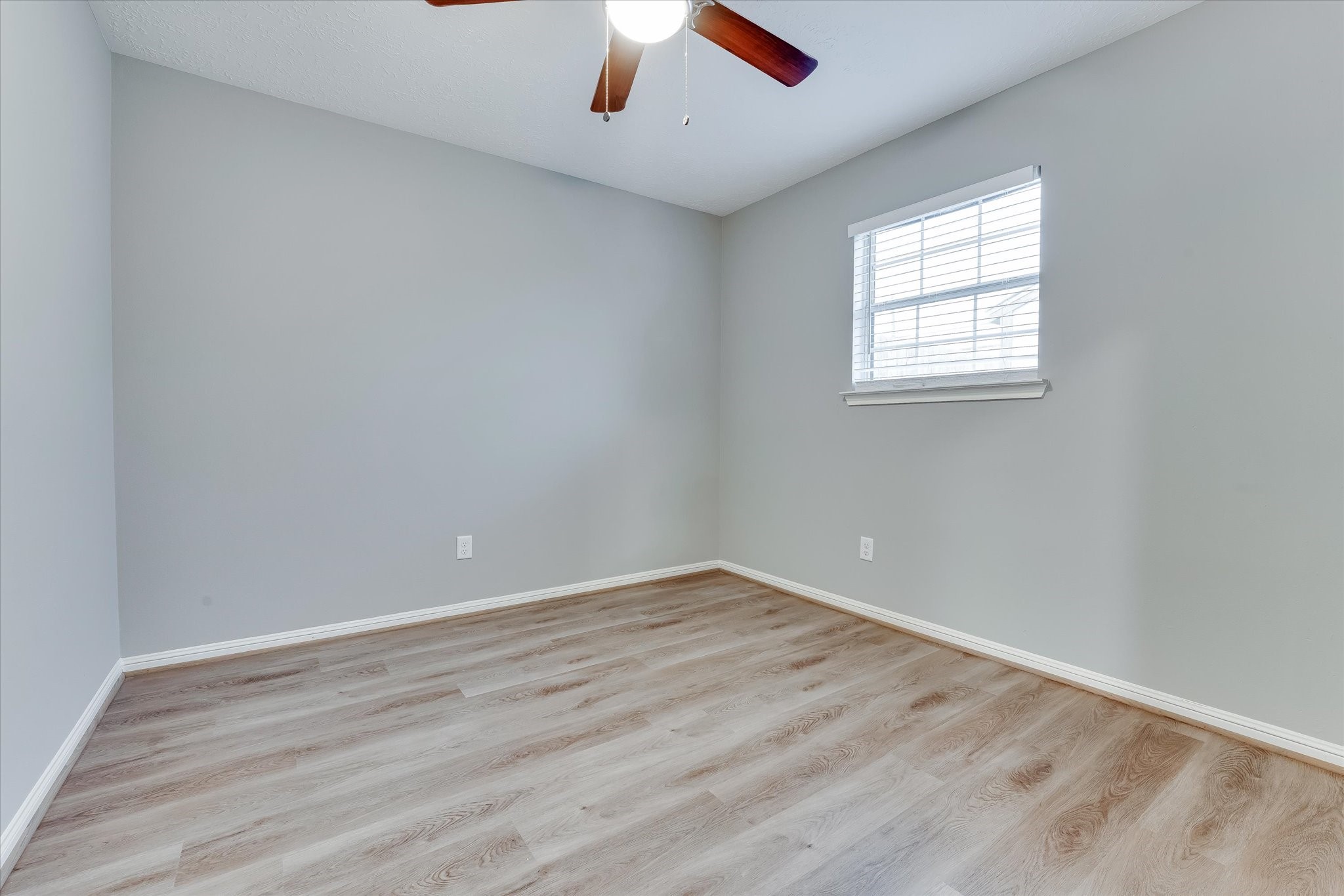 9407 Stockwell Street Houston, TX 77083 - Photo 22 of 29