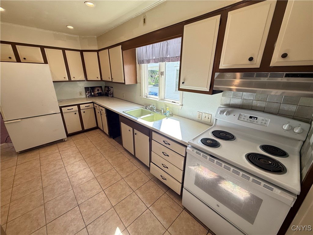 4 Pleasant Street Cortland, NY 13045 - Photo 16 of 27