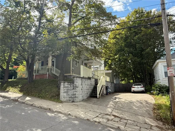 $2,300 | 4 Pleasant Street, Cortland, NY 13045