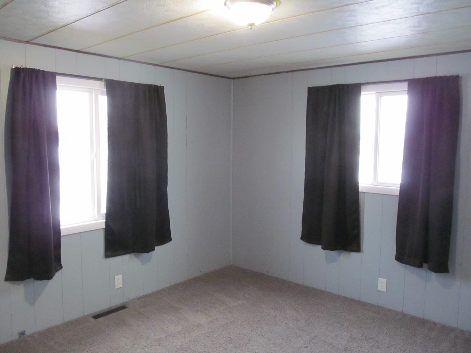 21024 Meceola Road Paris, MI 49338 - Photo 14 of 24 1941332-f8c2e16f-74d7-4a37-a4cf-1c3d6305a803.JPG
