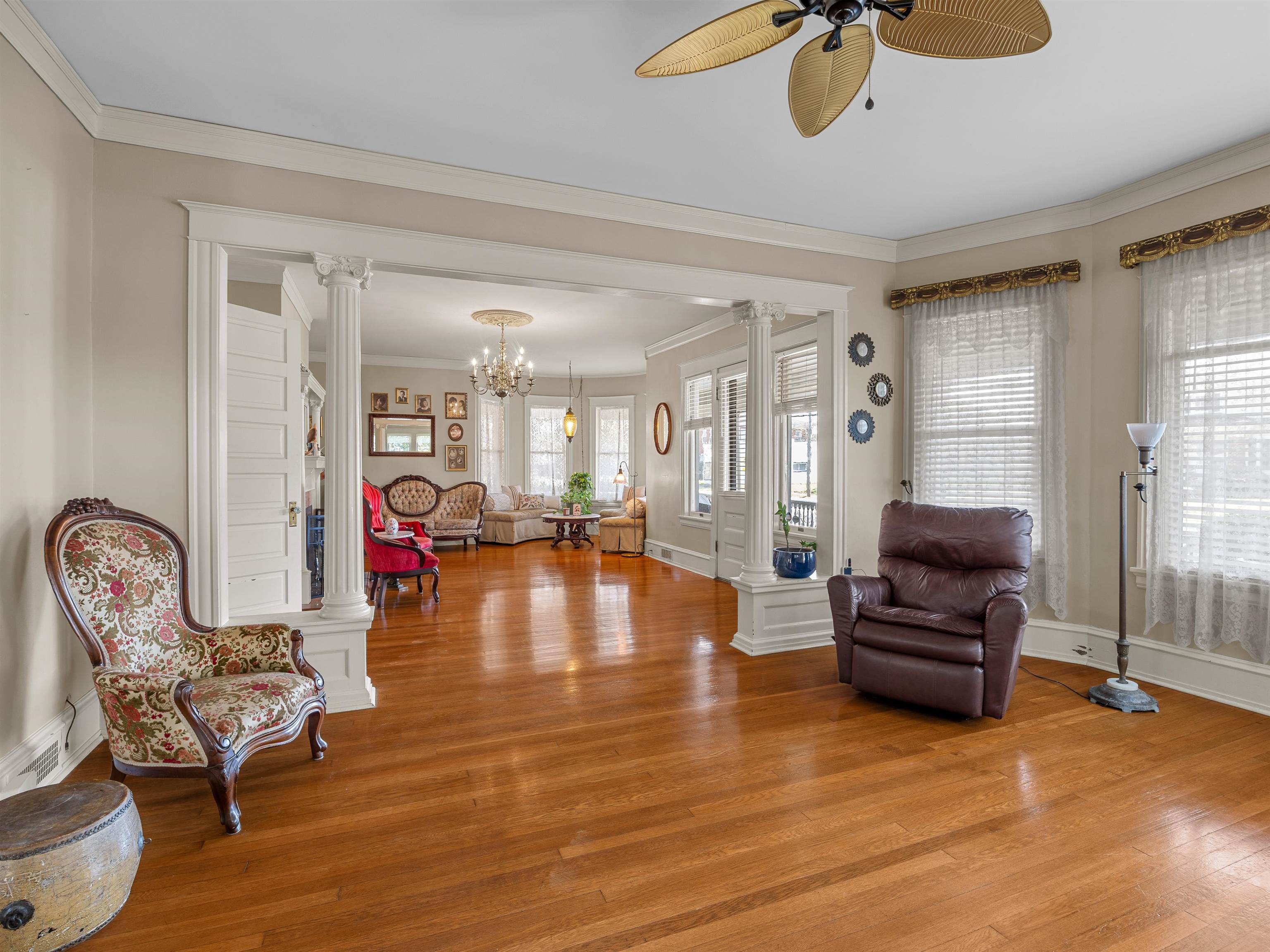 422 South Limestone Street Gaffney, SC 29340 - Photo 16 of 44