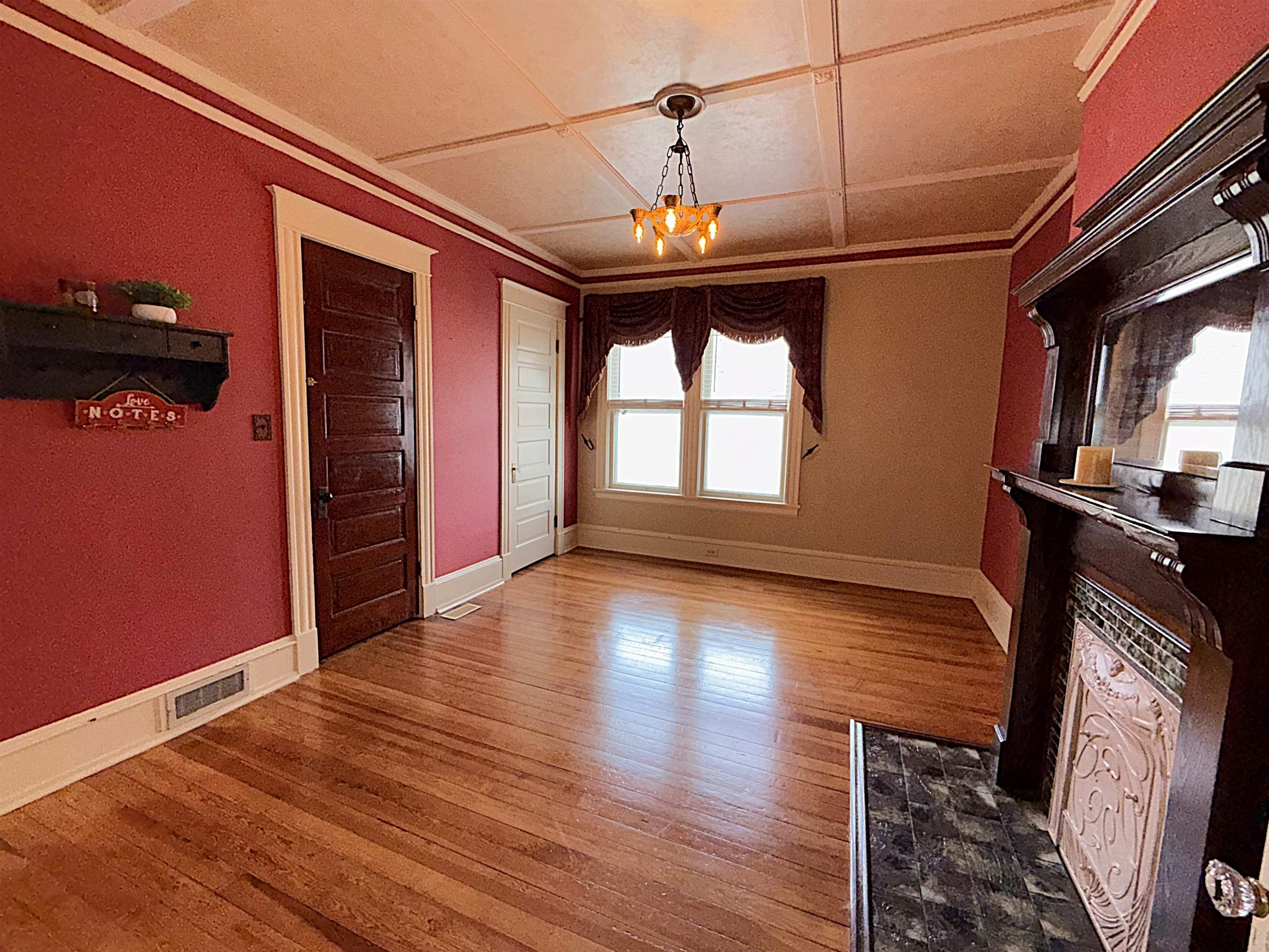 422 South Limestone Street Gaffney, SC 29340 - Photo 27 of 50