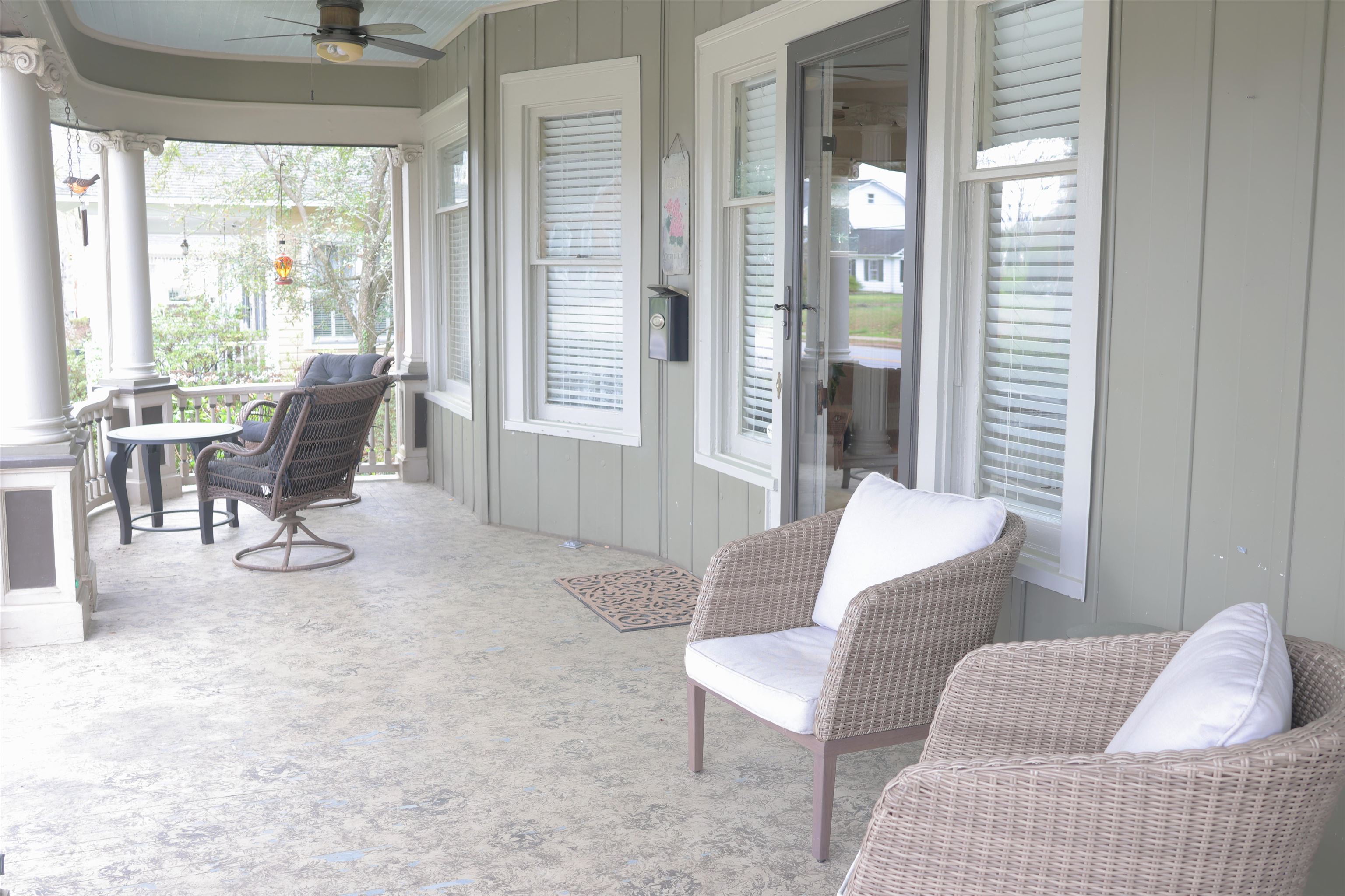 422 South Limestone Street Gaffney, SC 29340 - Photo 4 of 50