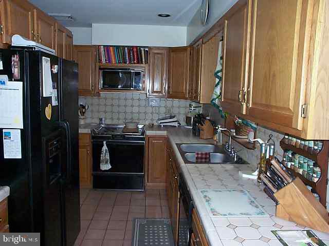 3251 Trinity Road Harrisburg, PA 17109 - Photo 4 of 9 Gallery Image 4