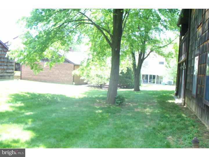 108 Chase Road Wayne, PA 19087 - Photo 15 of 18