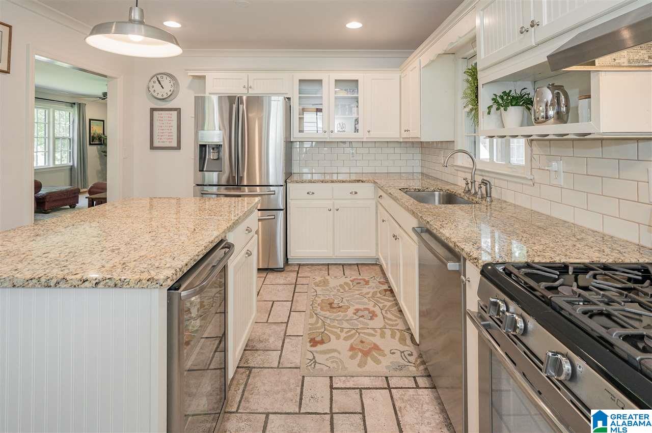 3221 Ridgely Court Birmingham, AL 35243 - Photo 13 of 41 Gallery Image 13