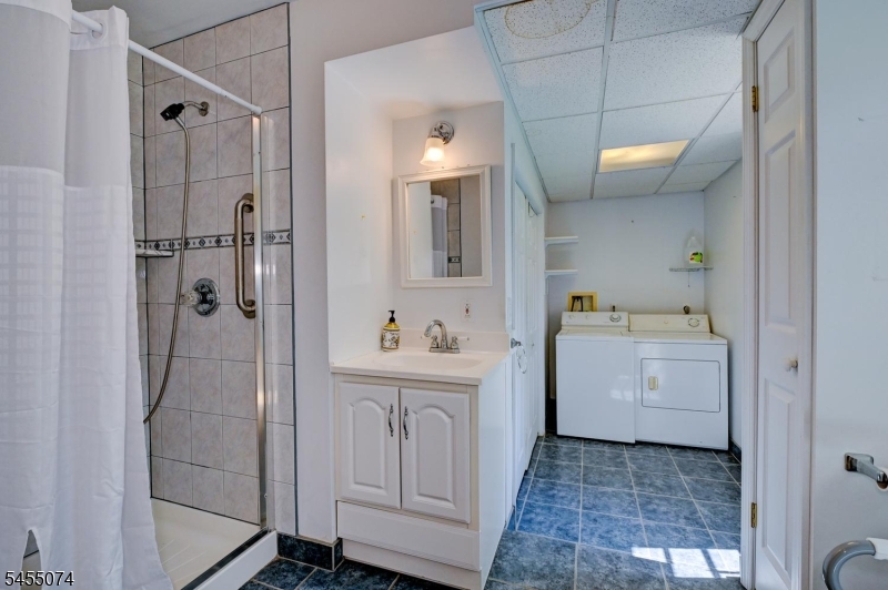 224 Crown Road Boonton, NJ 07005 - Photo 15 of 36 Gallery Image 15