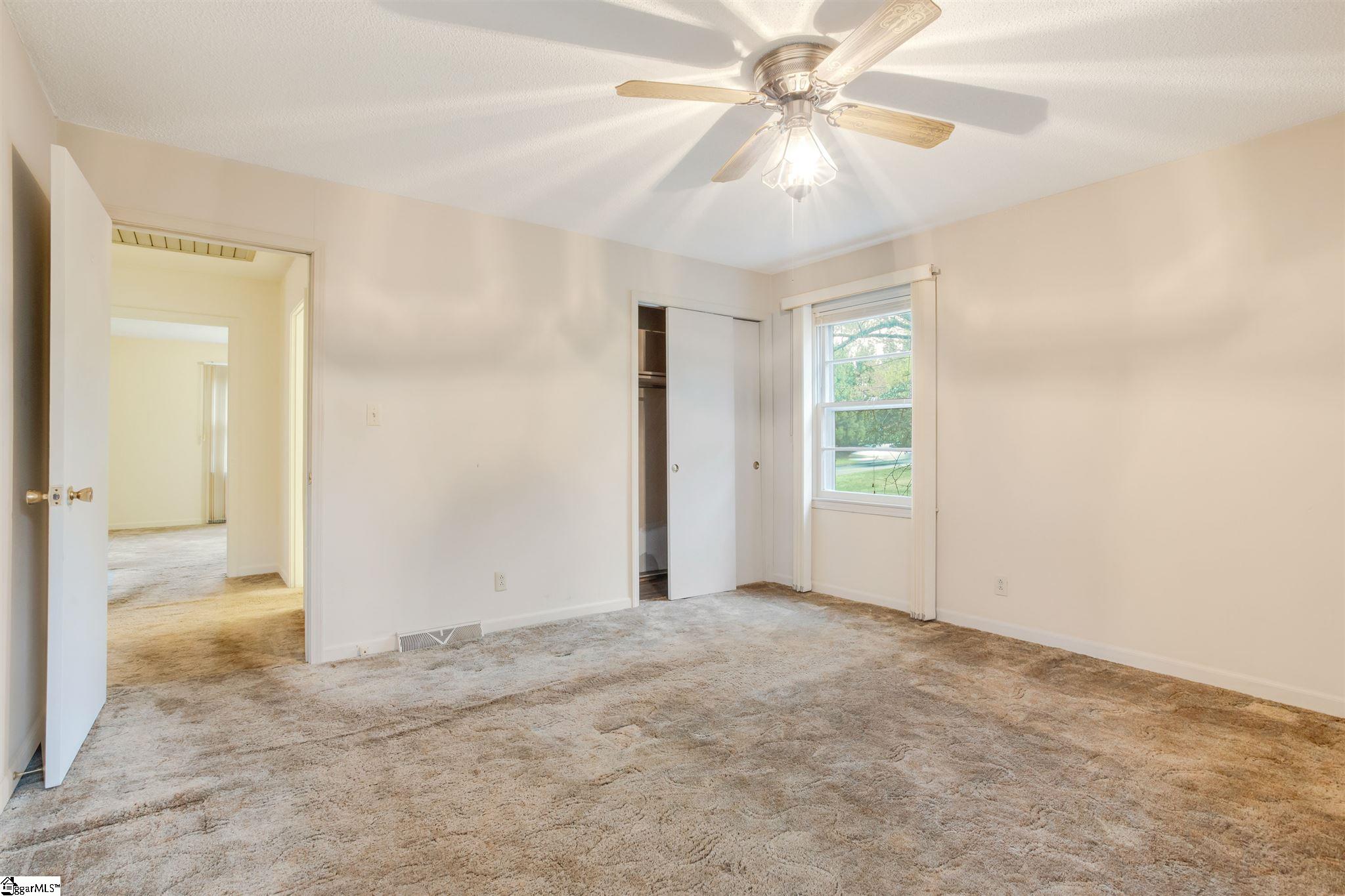 413 Chick Springs Road Greer, SC 29650 - Photo 17 of 25 Gallery Image 17
