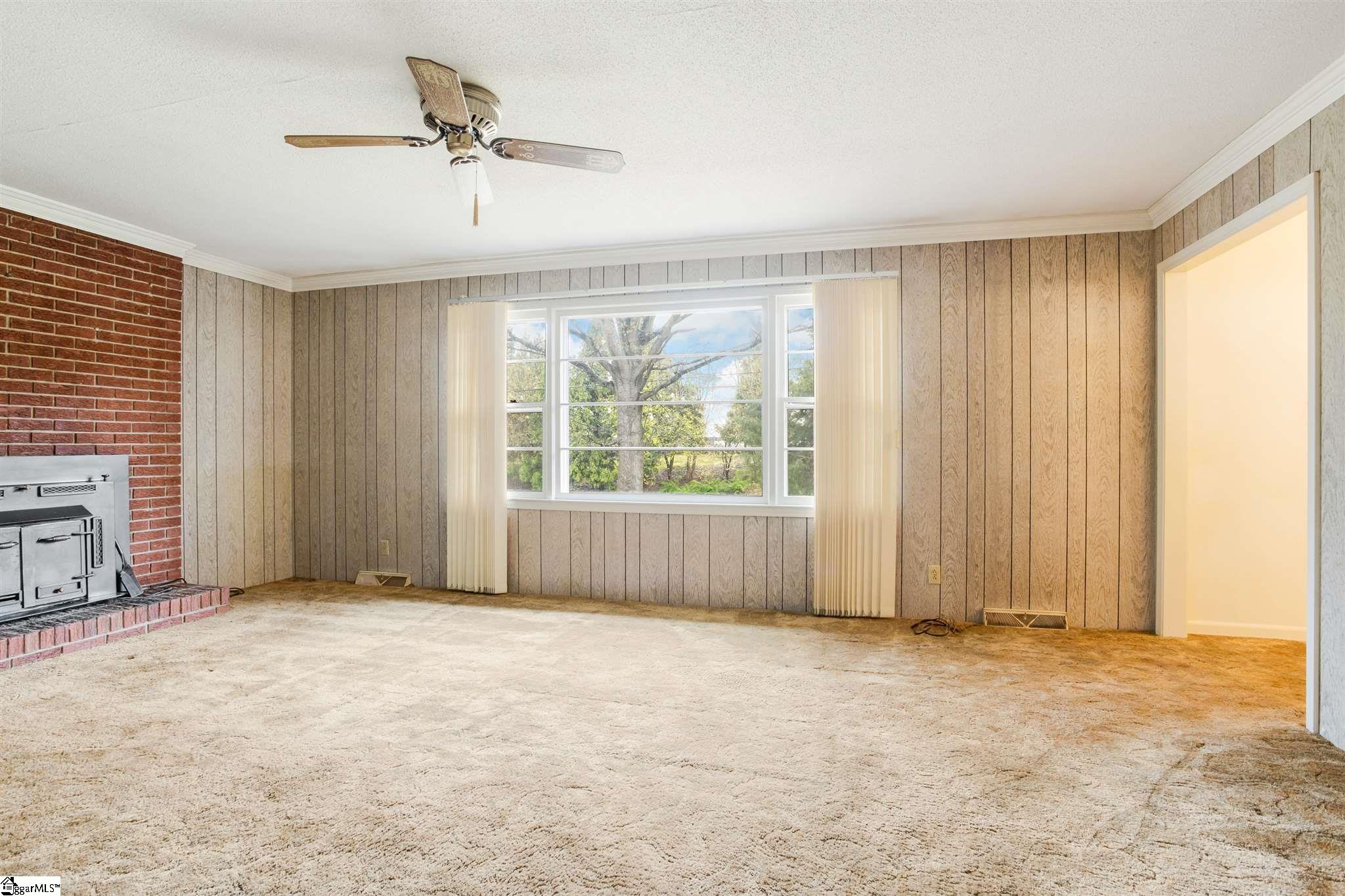 413 Chick Springs Road Greer, SC 29650 - Photo 10 of 25 Gallery Image 10