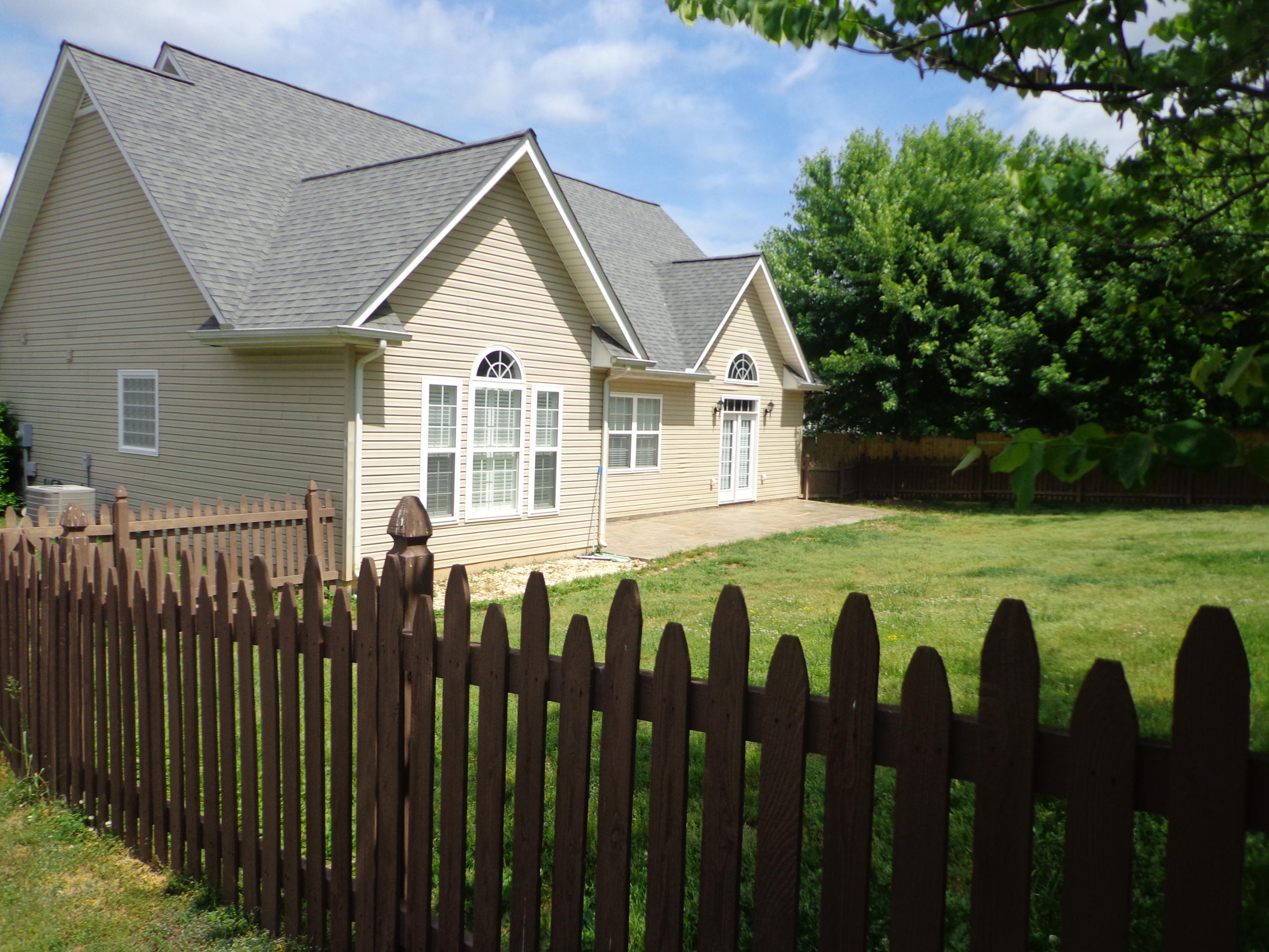 430 Merritt Road Maryville, TN 37804 - Photo 14 of 14 level fenced yard with tile patio