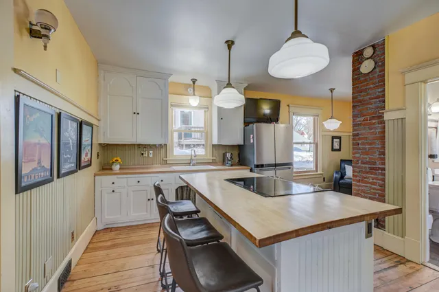 $505,000 | 612 Rice Street West, Stillwater, MN 55082