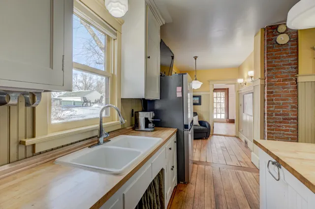 $505,000 | 612 Rice Street West, Stillwater, MN 55082