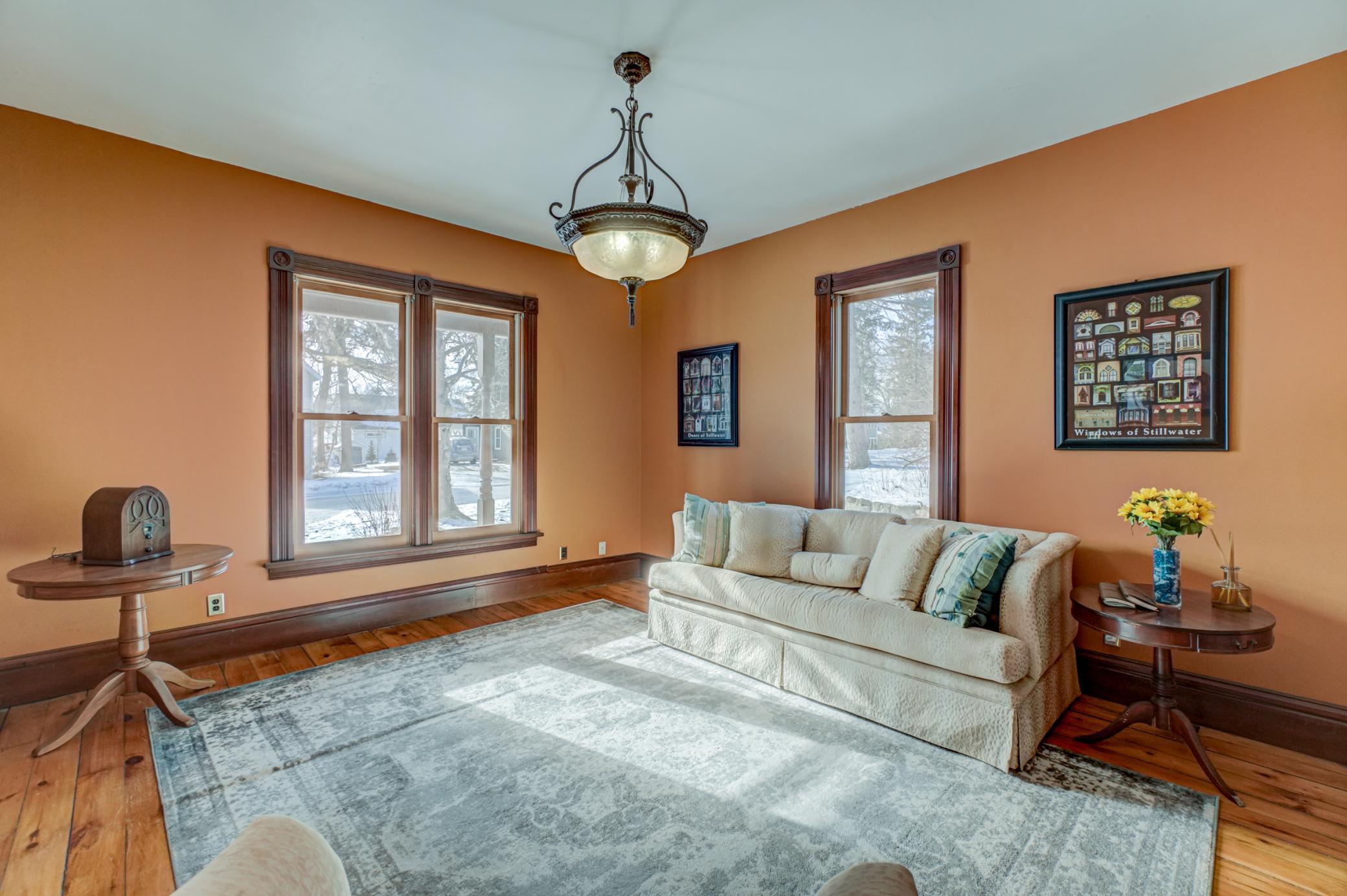 612 Rice Street West Stillwater, MN 55082 - Photo 5 of 56