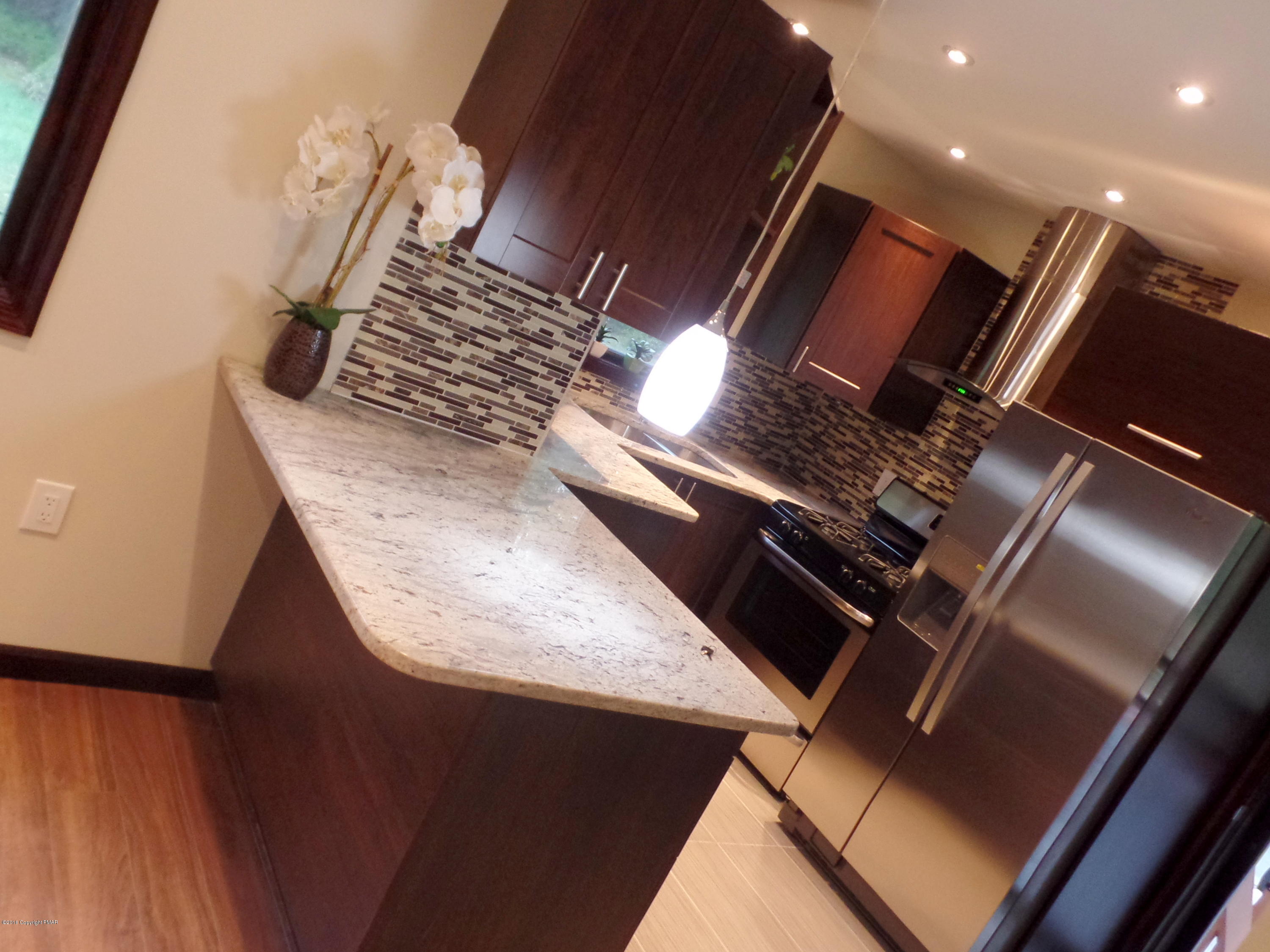 116 Yellow Birch Lane Long Pond, PA 18334 - Photo 12 of 35 kitchen
