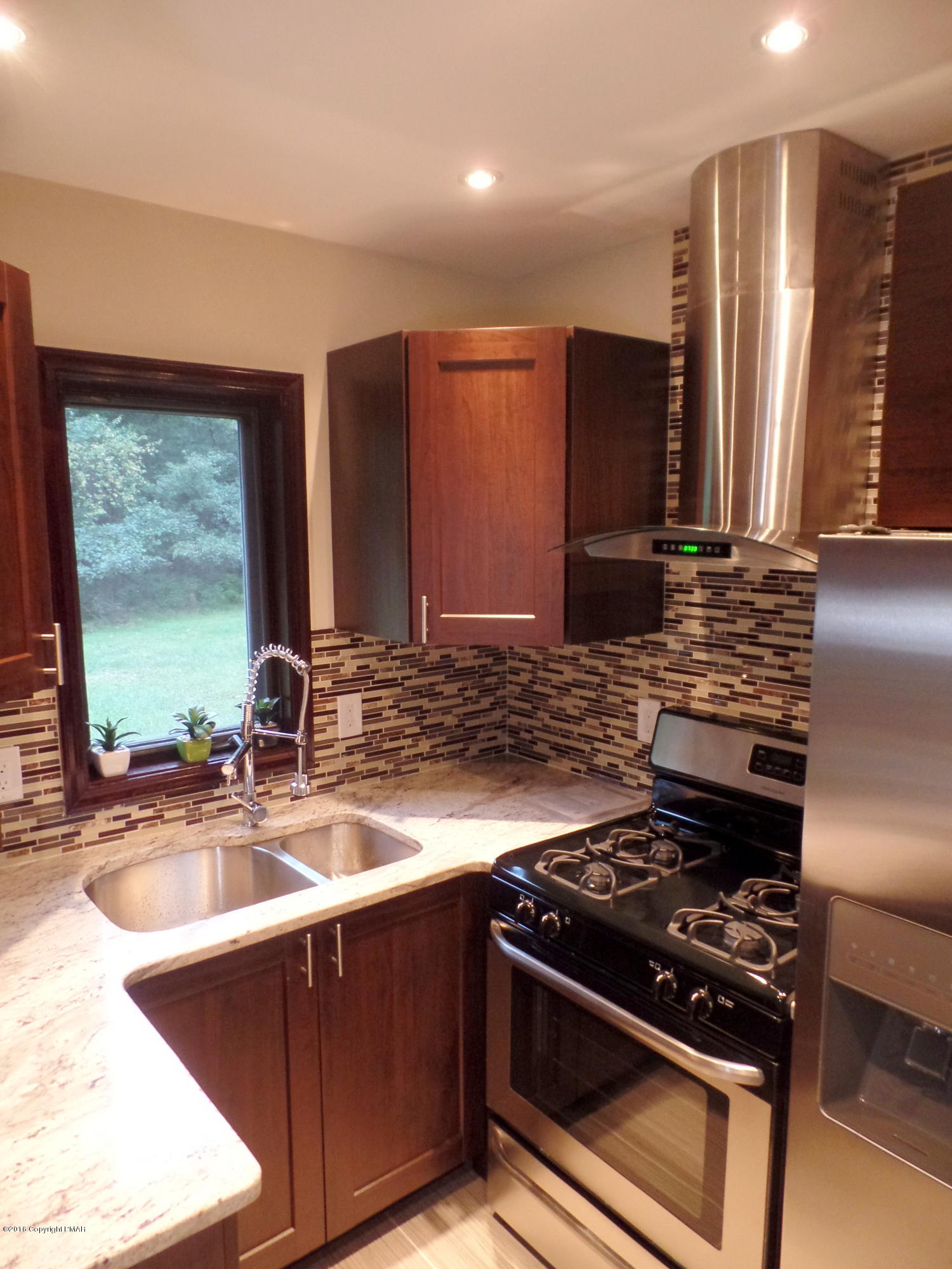 116 Yellow Birch Lane Long Pond, PA 18334 - Photo 14 of 35 and more...