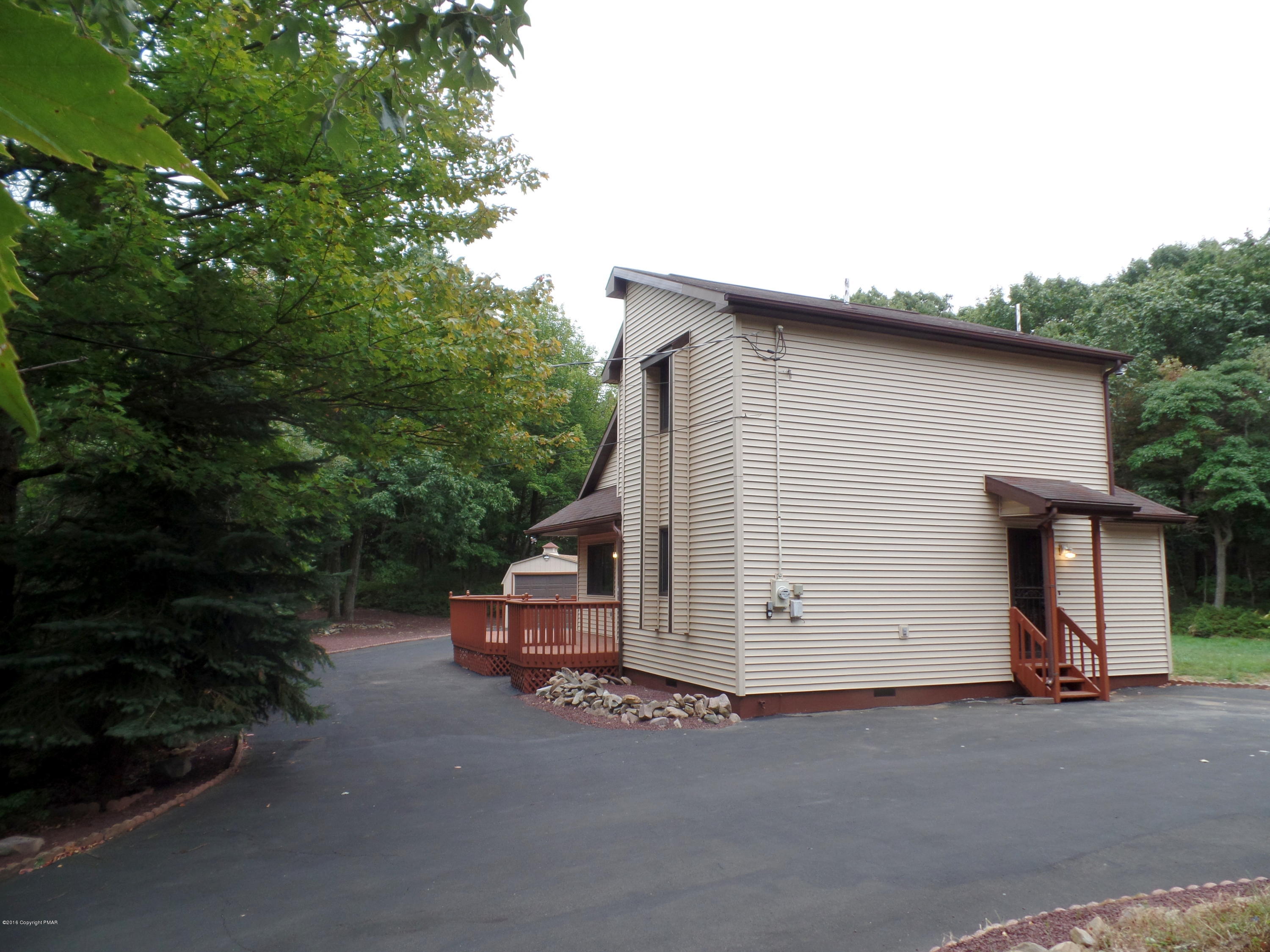 116 Yellow Birch Lane Long Pond, PA 18334 - Photo 2 of 35 side view