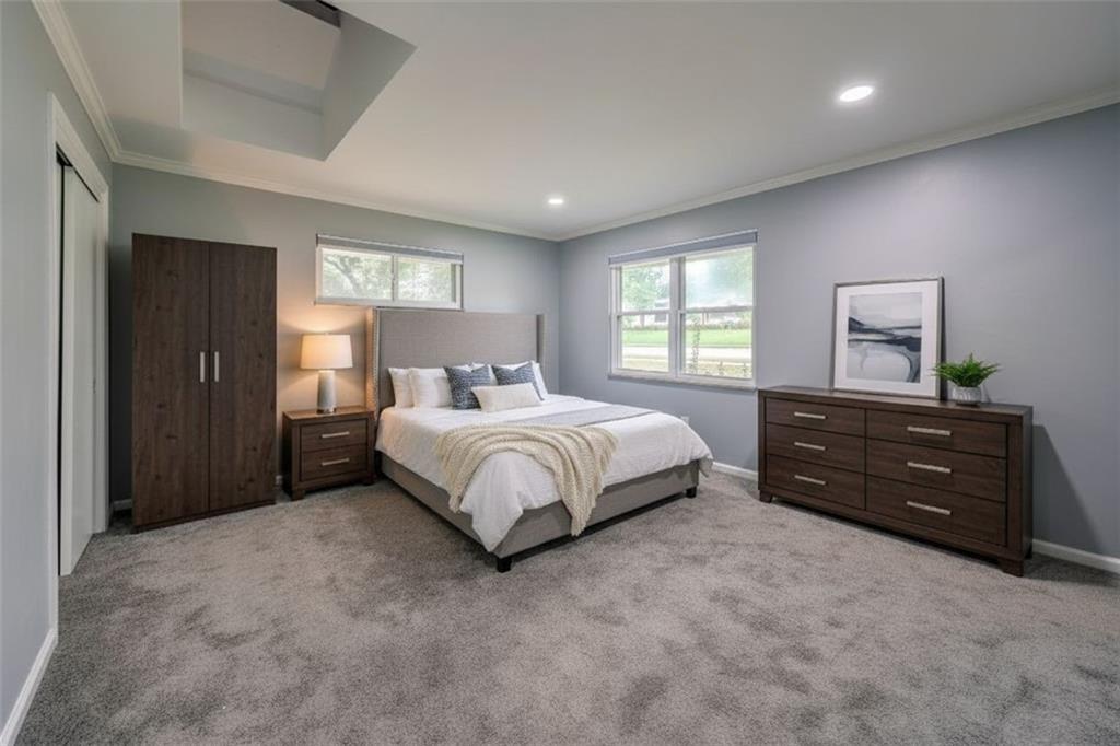 8901 Mission Road Leawood, KS 66206 - Photo 14 of 37